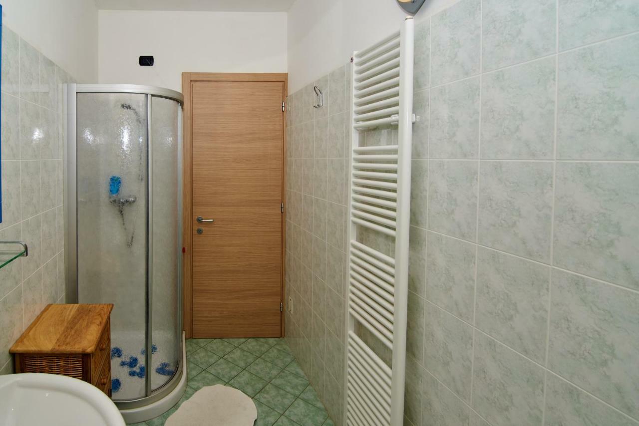 Residence Al Sole Caprino Veronese Exterior foto